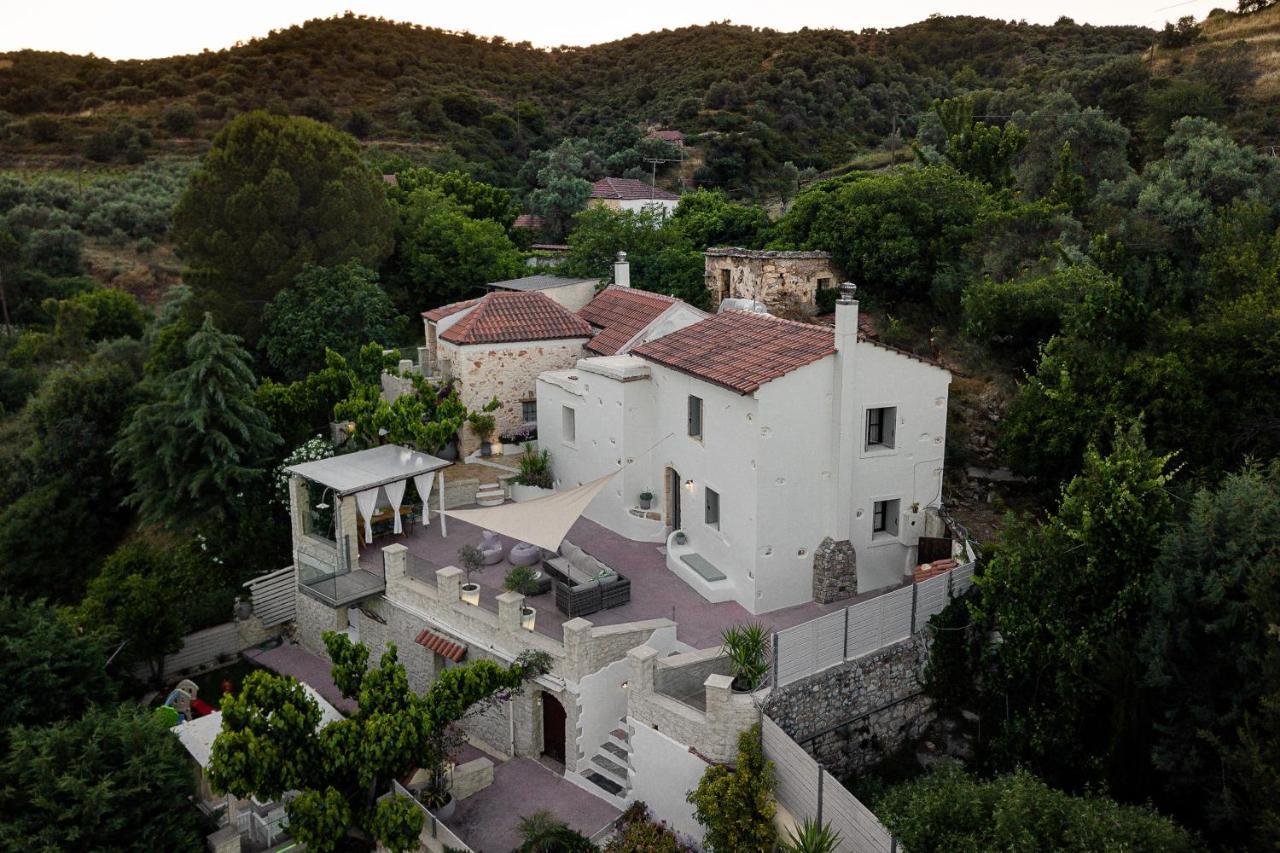 Verekinthos Villas - Pool, Hot Tub, Bbq, Kids Playground, Stunning Mountain Views Yerolákkos Buitenkant foto